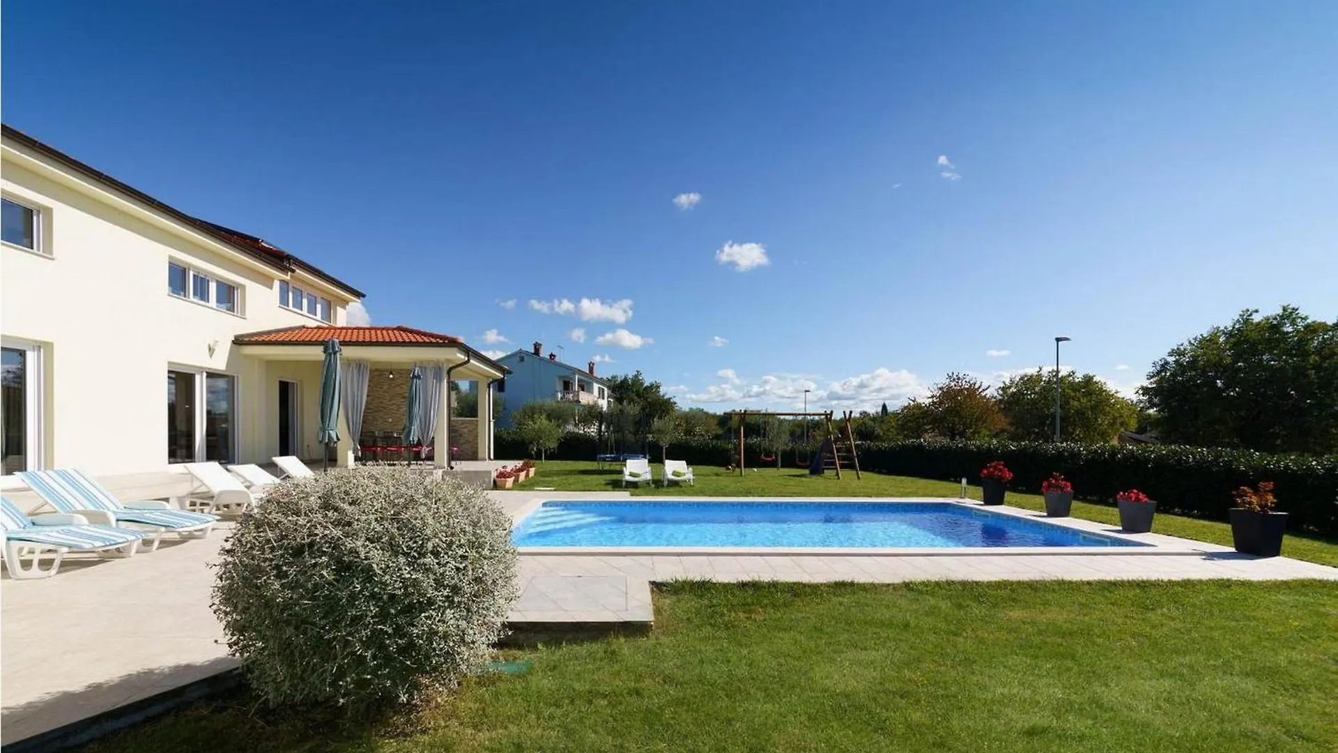Villa Landa Labinci 0*,  Croatia