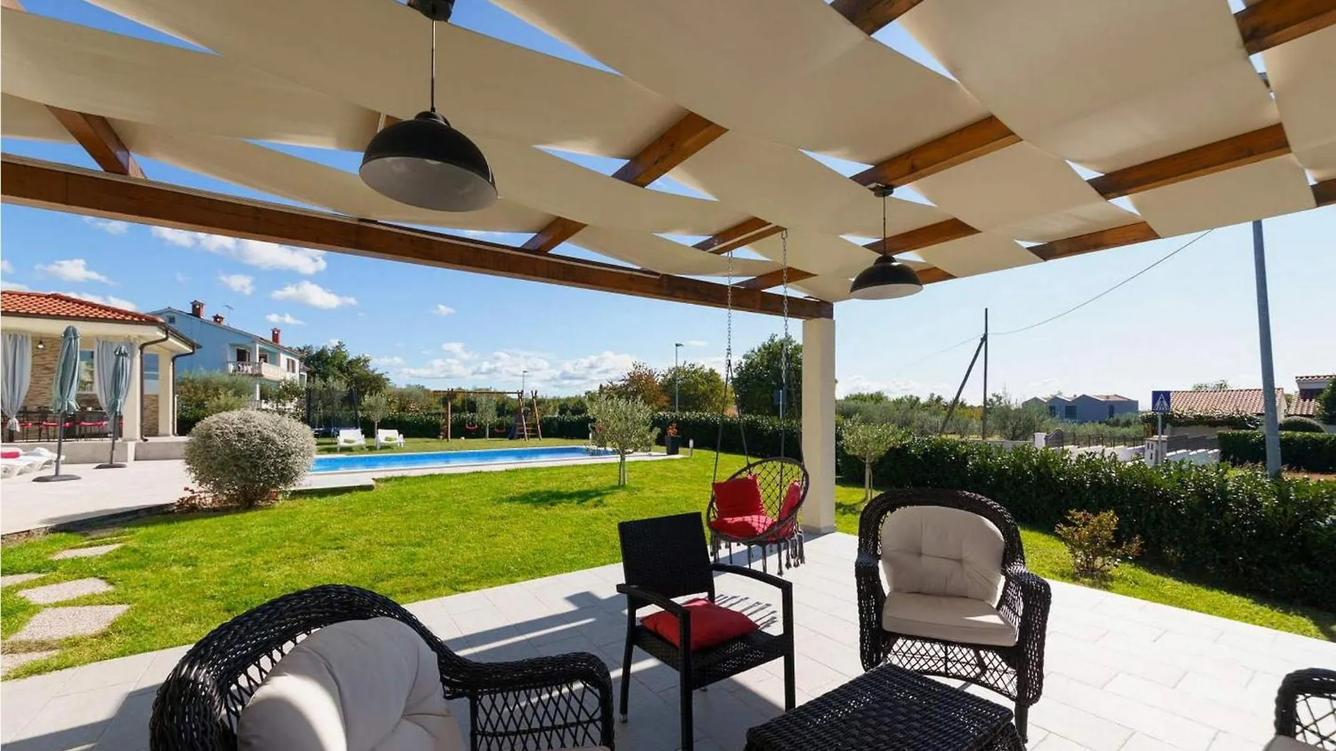 Holiday home Villa Landa Labinci